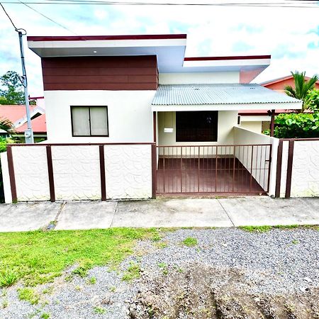 Oasis Arenal Villa Downtown Arenal Volcano View La Fortuna 외부 사진